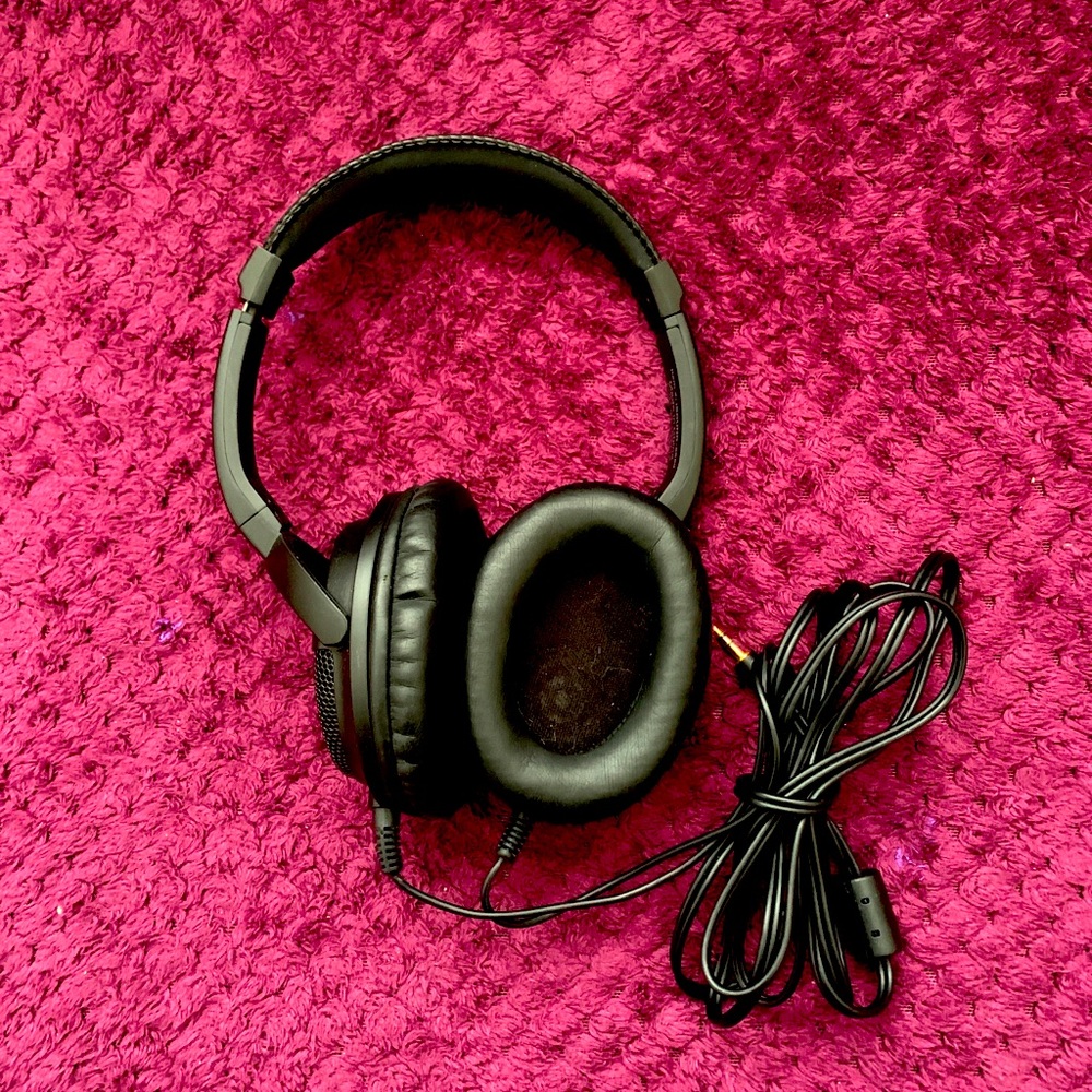 Isound headphones